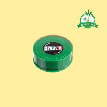 SpaceVac green vacuum can closed with yellow background and green grow island logo in the right upper corner
